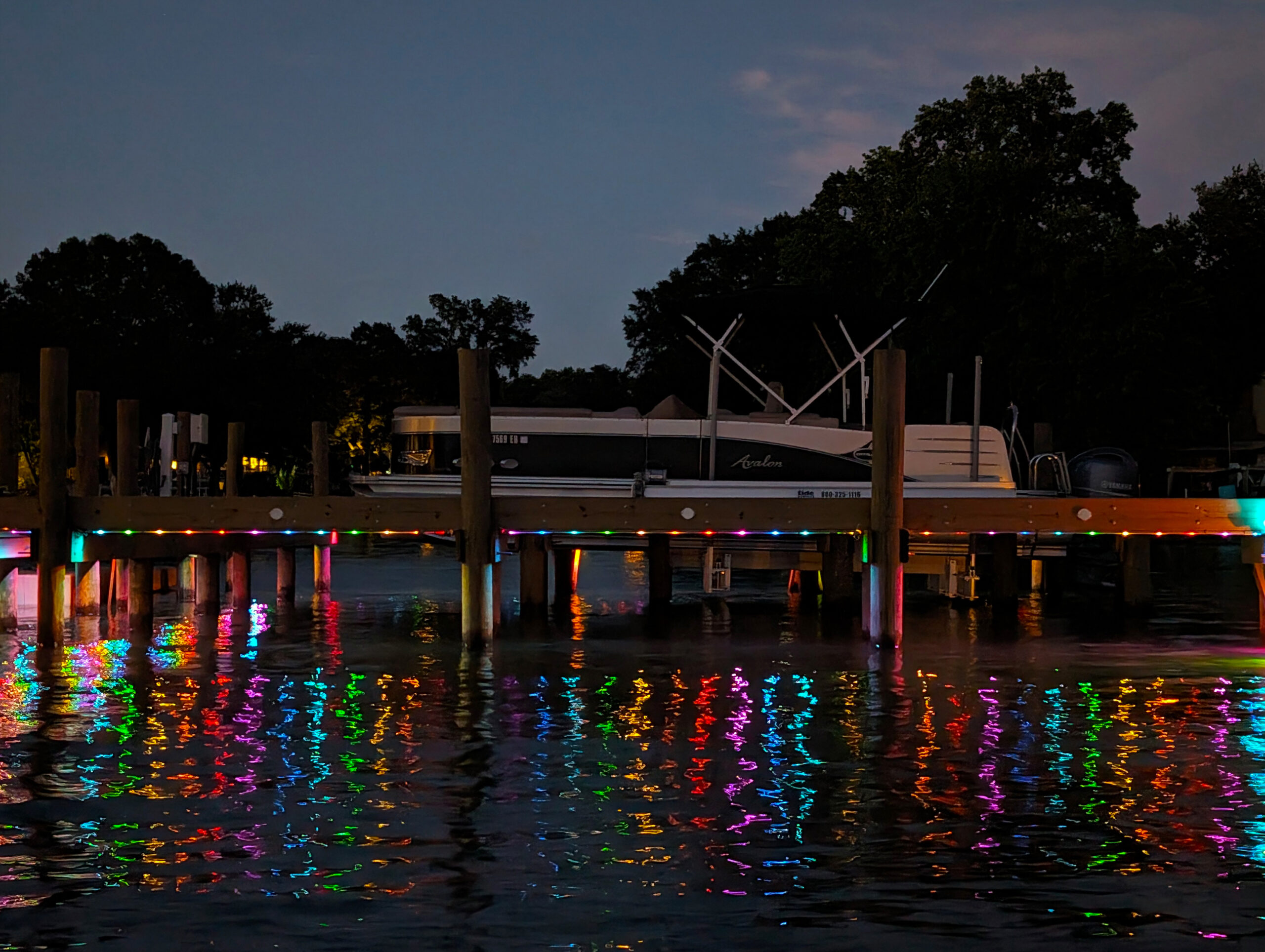 luxelights-dock-party