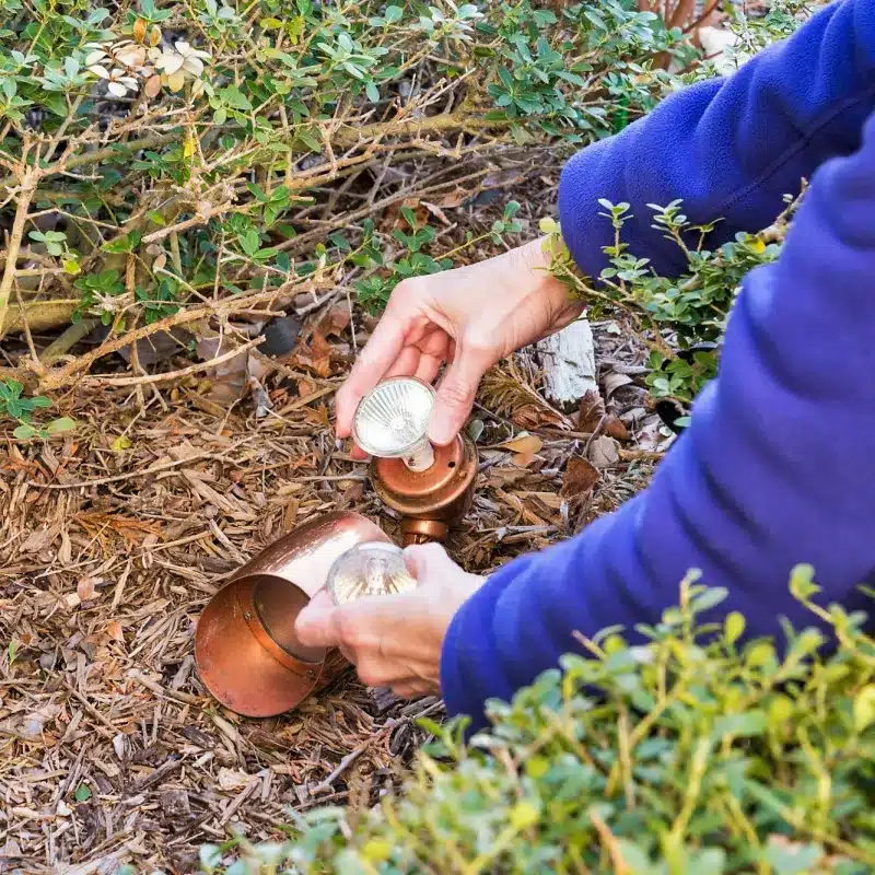landscape-lighting-repair